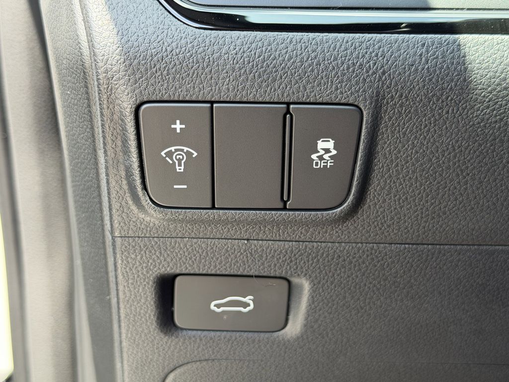 new 2026 Kia K5 car, priced at $29,529