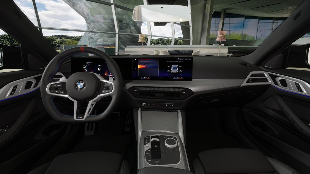 Thumbnail: 2025 BMW 4 Series - 10