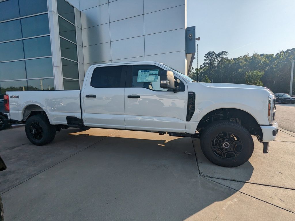 2025 Ford F-250 Super Duty XL