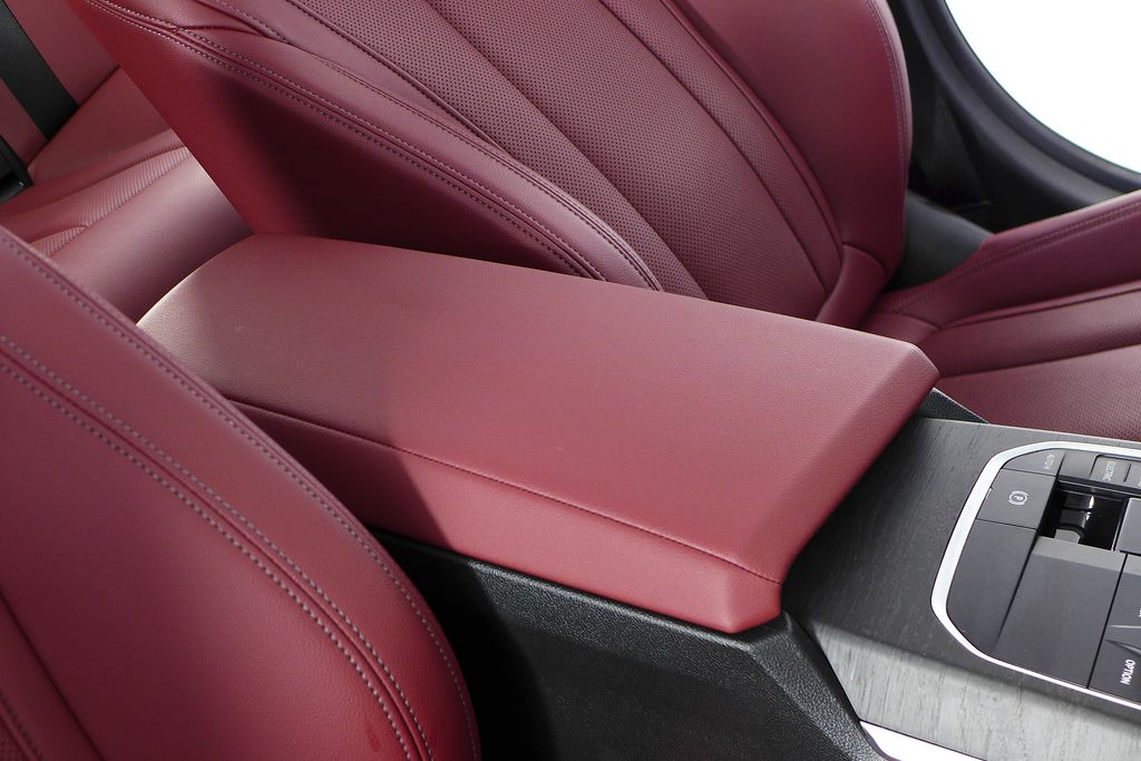 Thumbnail: 2023 BMW 3 Series - 16