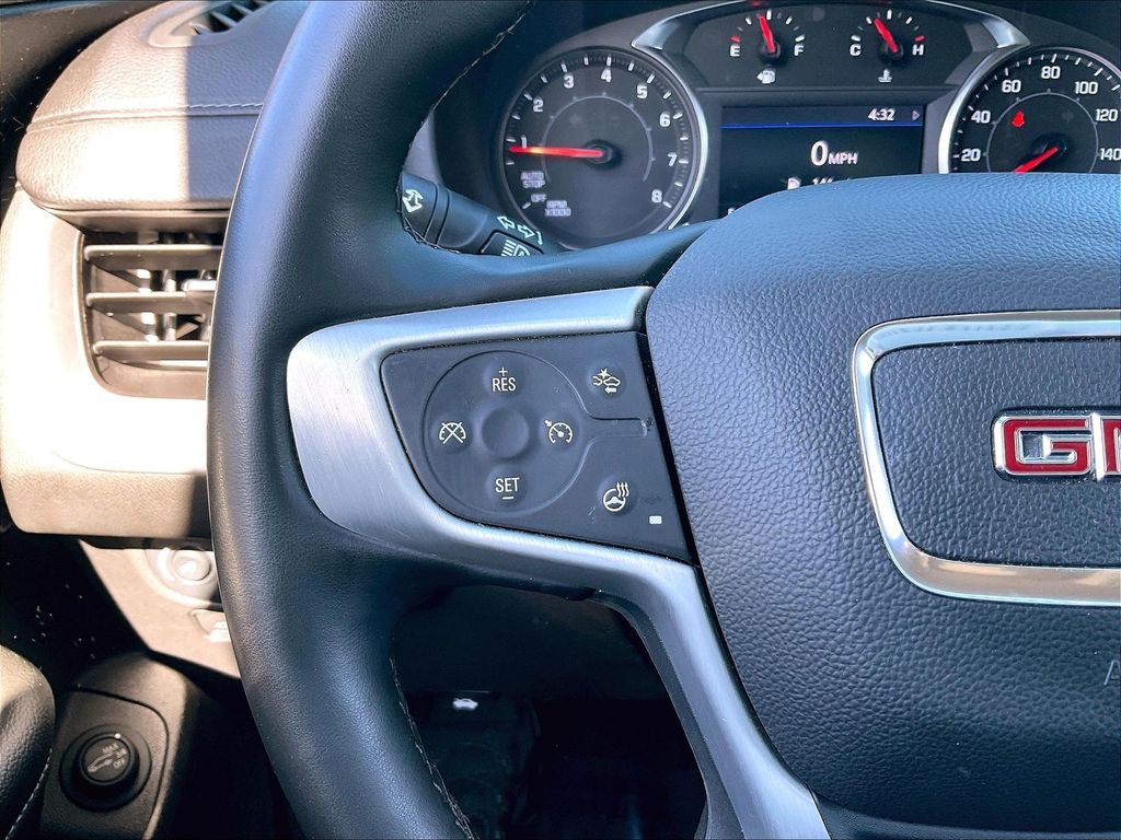 2024 GMC Terrain — photo 21