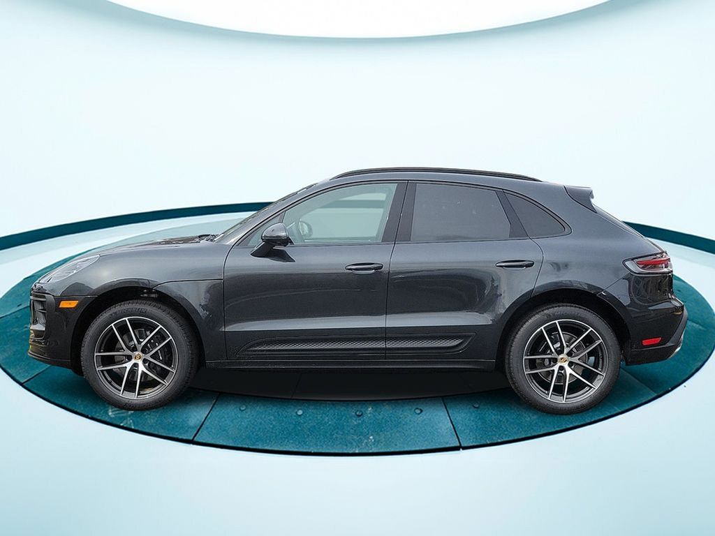 2024 Porsche Macan  7