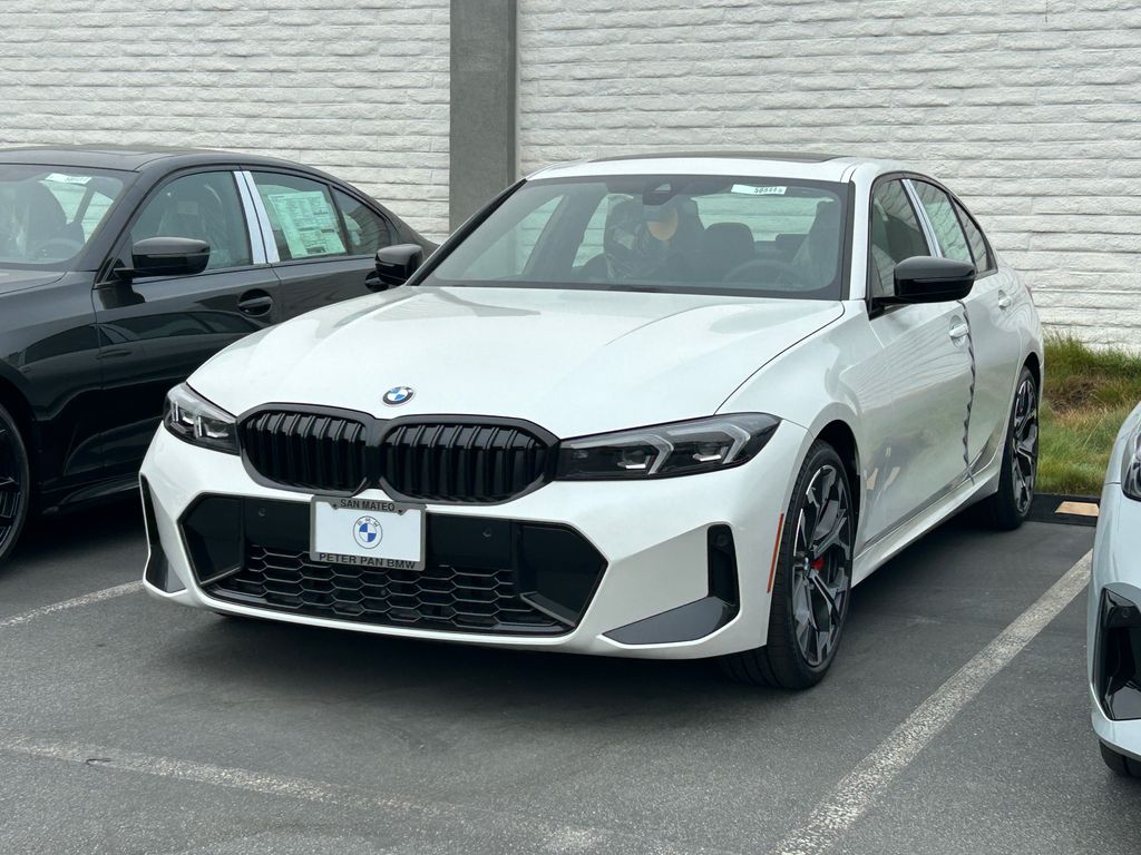 Thumbnail: 2026 BMW 3 Series - 2