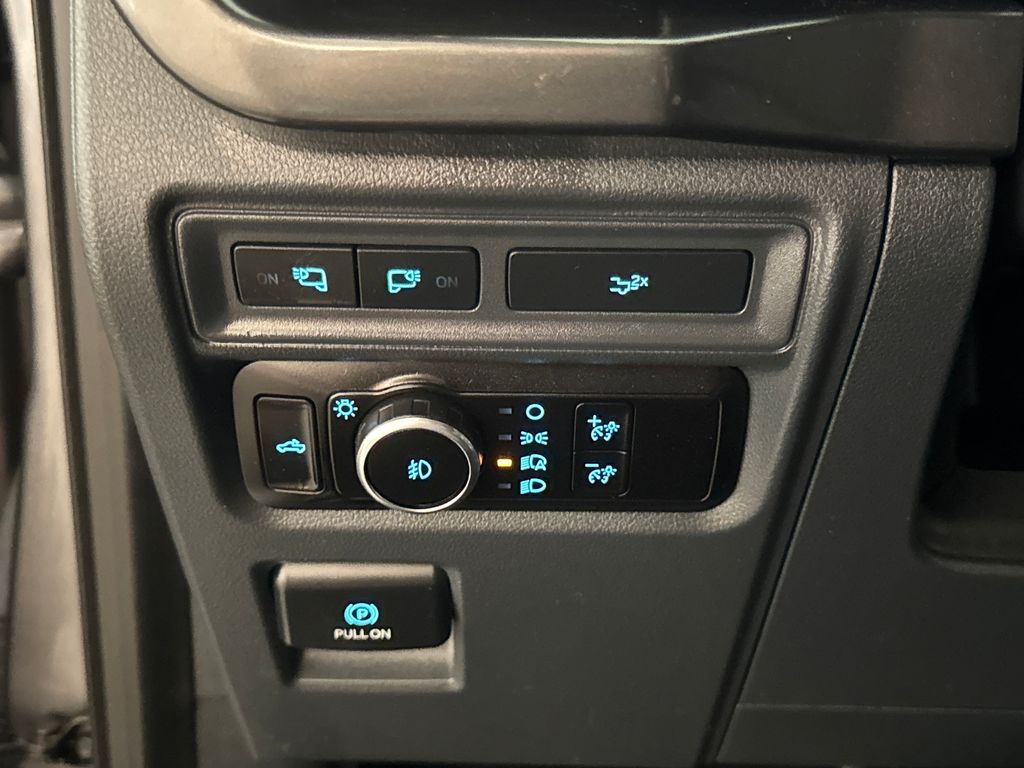 Certified Used 2023 Gray Ford XLT image 19