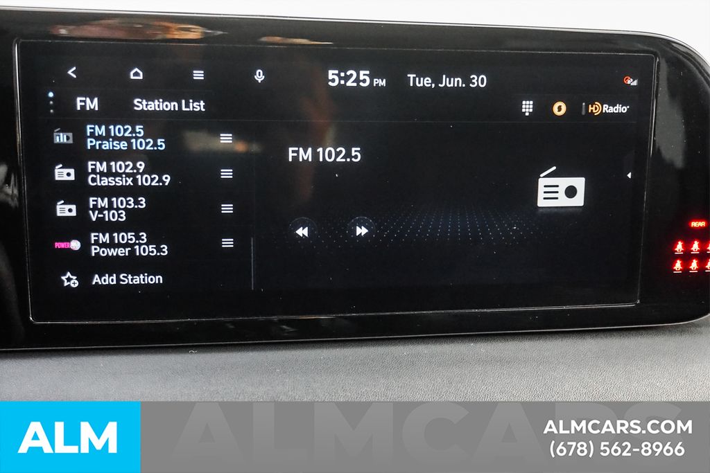 Used 2025 White Hyundai SE image 36