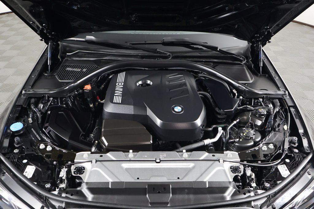 Thumbnail: 2026 BMW 3 Series - 15