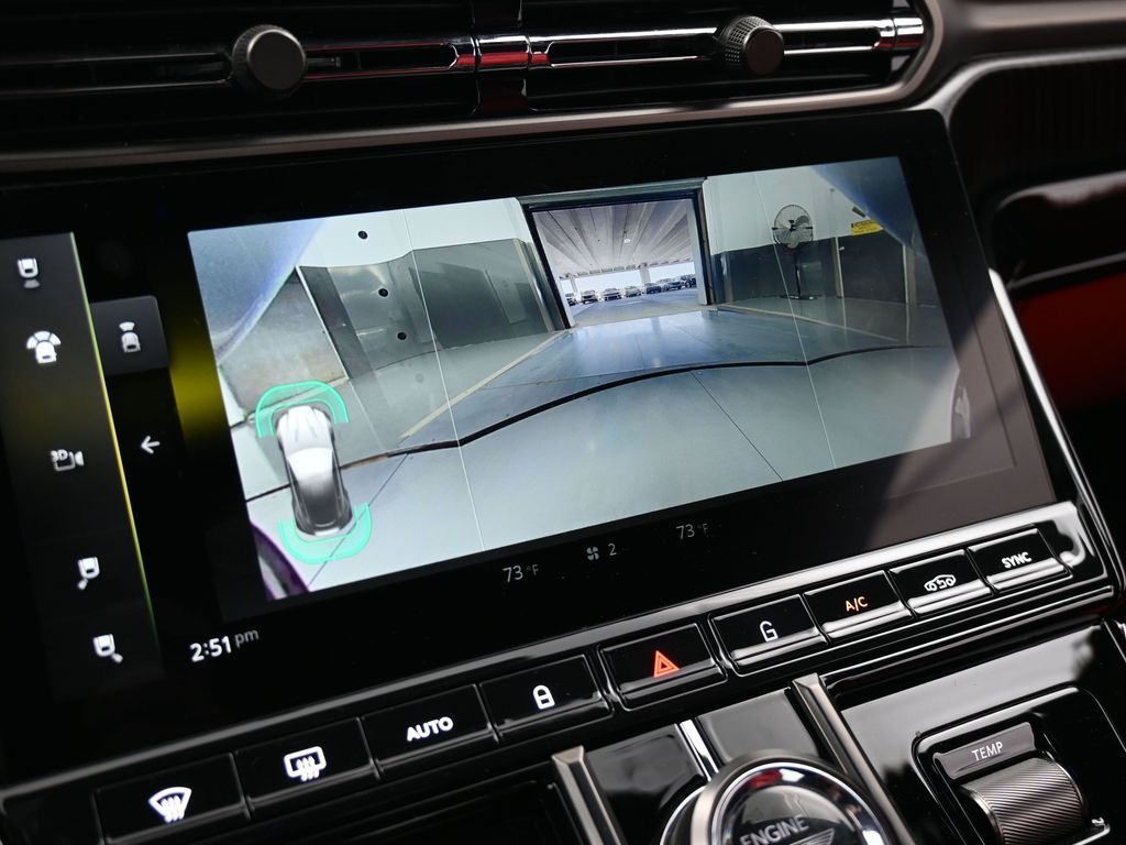 Used 2025 Lunar White Aston Martin Base image 29