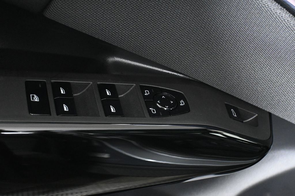 Thumbnail: 2026 BMW X3 - 30