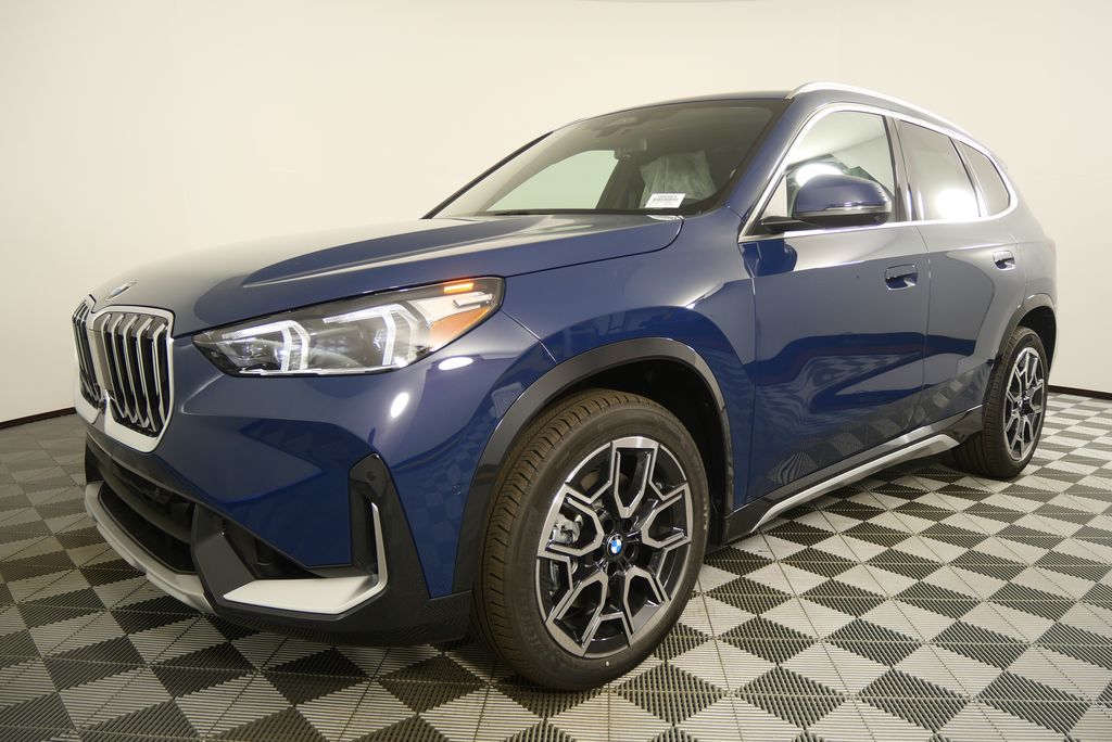 Thumbnail: 2026 BMW X1 - 8