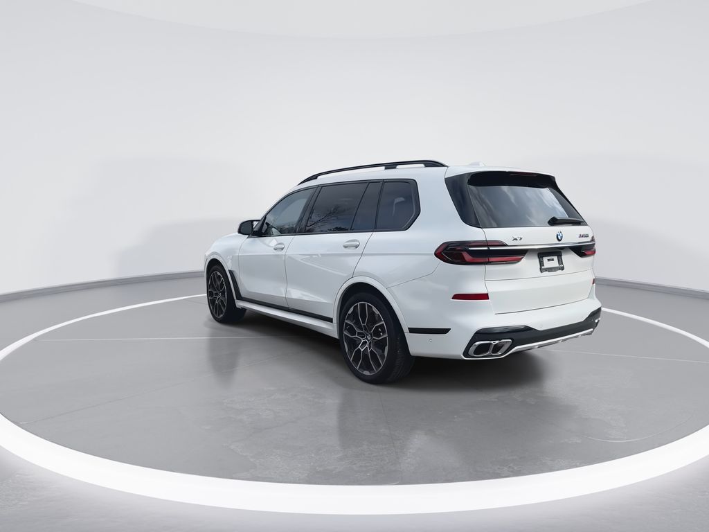 Thumbnail: 2025 BMW X7 - 6