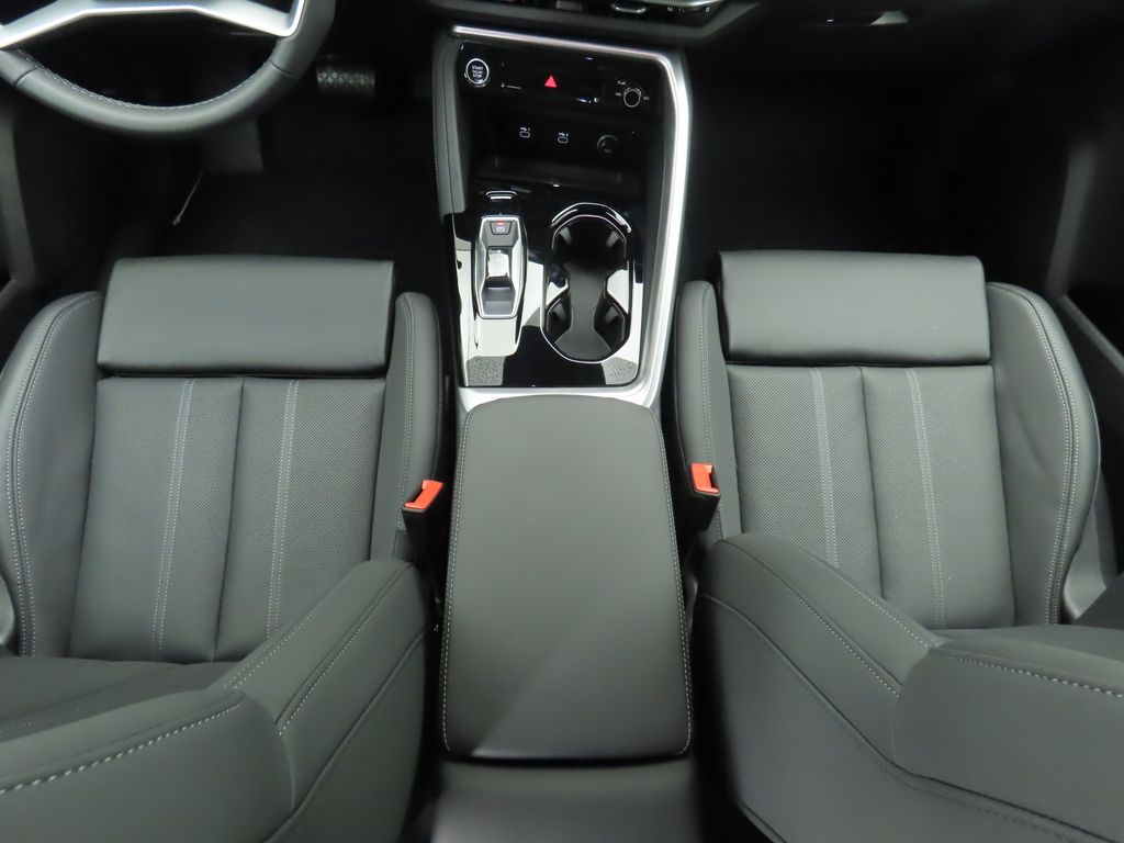2025 Audi Q5 Premium 18