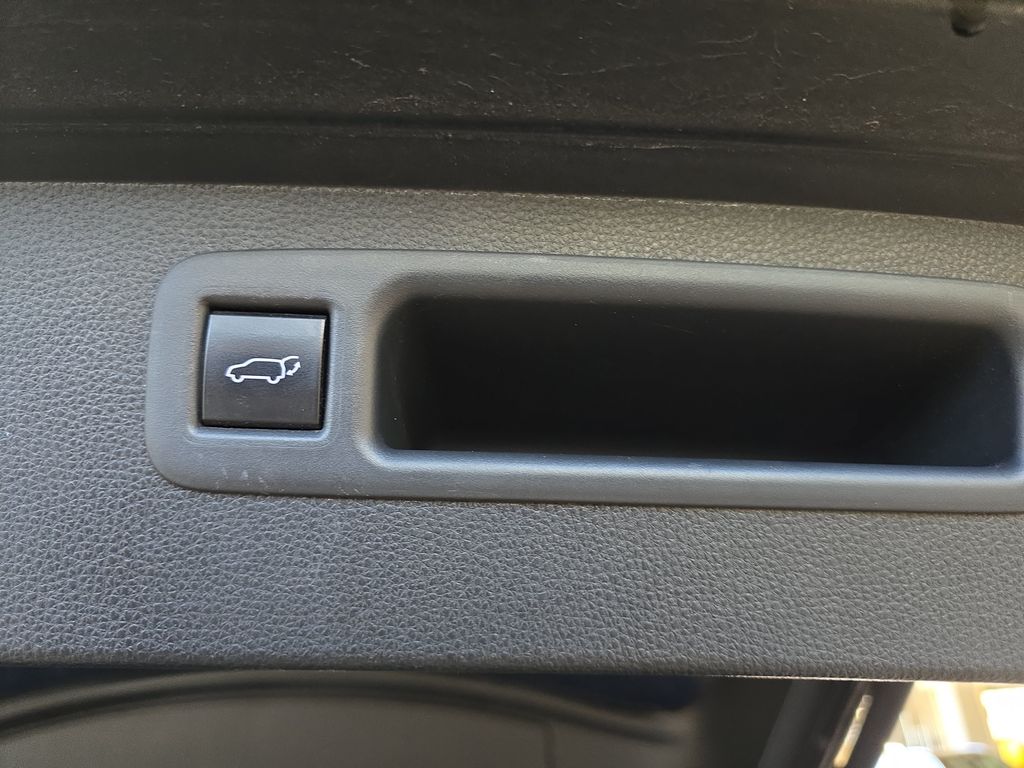 Used 2020 Blue Toyota Platinum image 14
