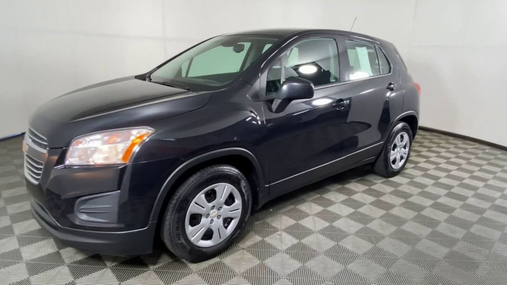 2016 Chevrolet Trax LS 4