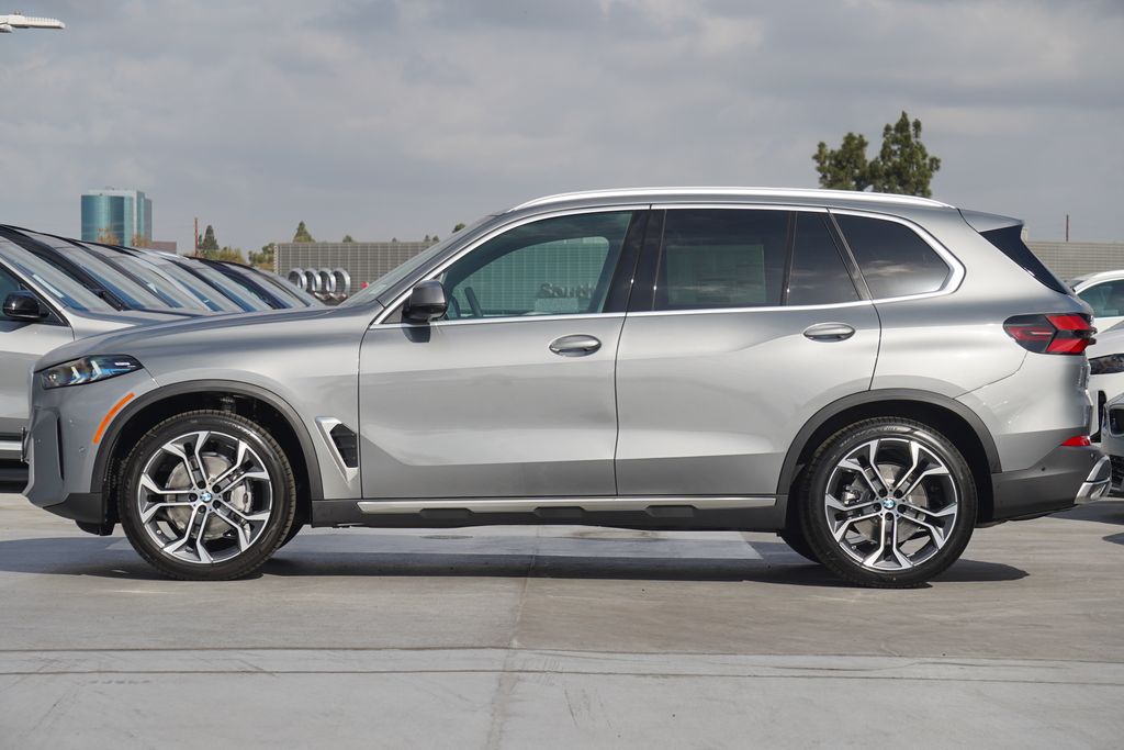 2025 BMW X5 sDrive40i 4