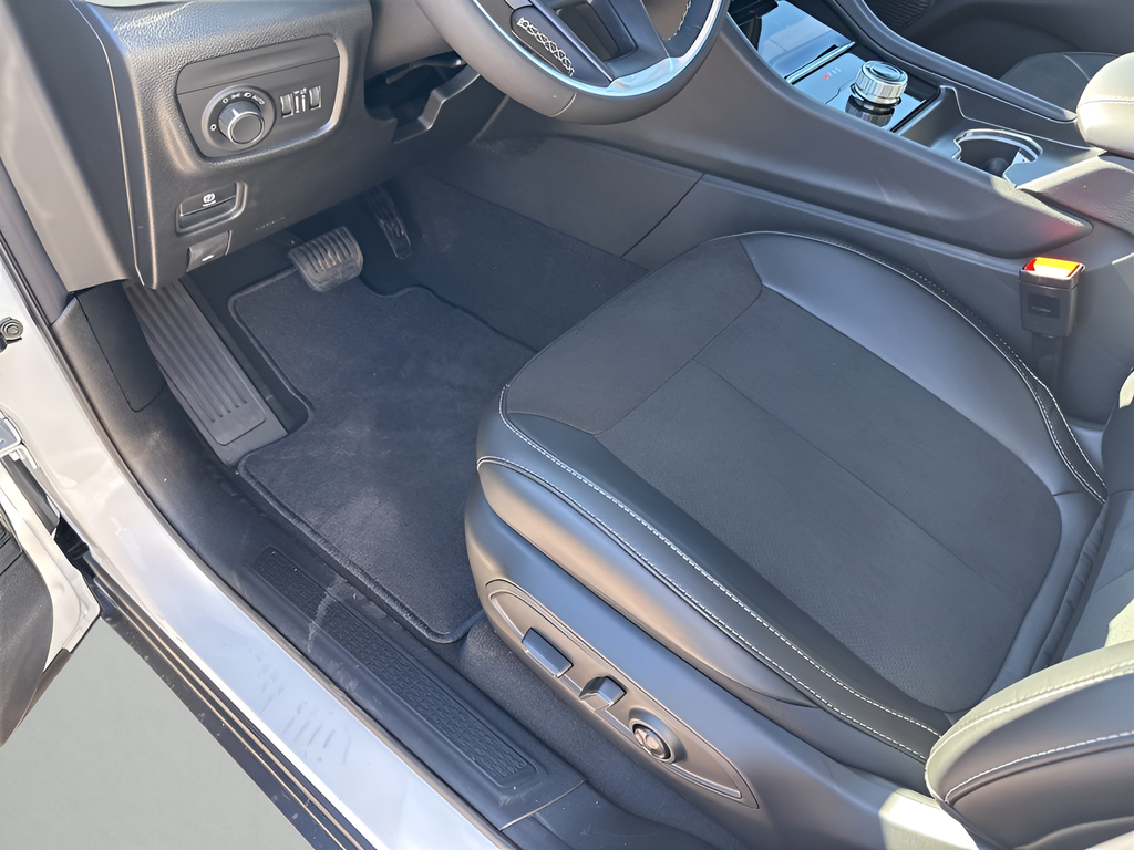 New Car 2025 Jeep Grand Cherokee  For Sale Under $40,000 In Austin, Texas