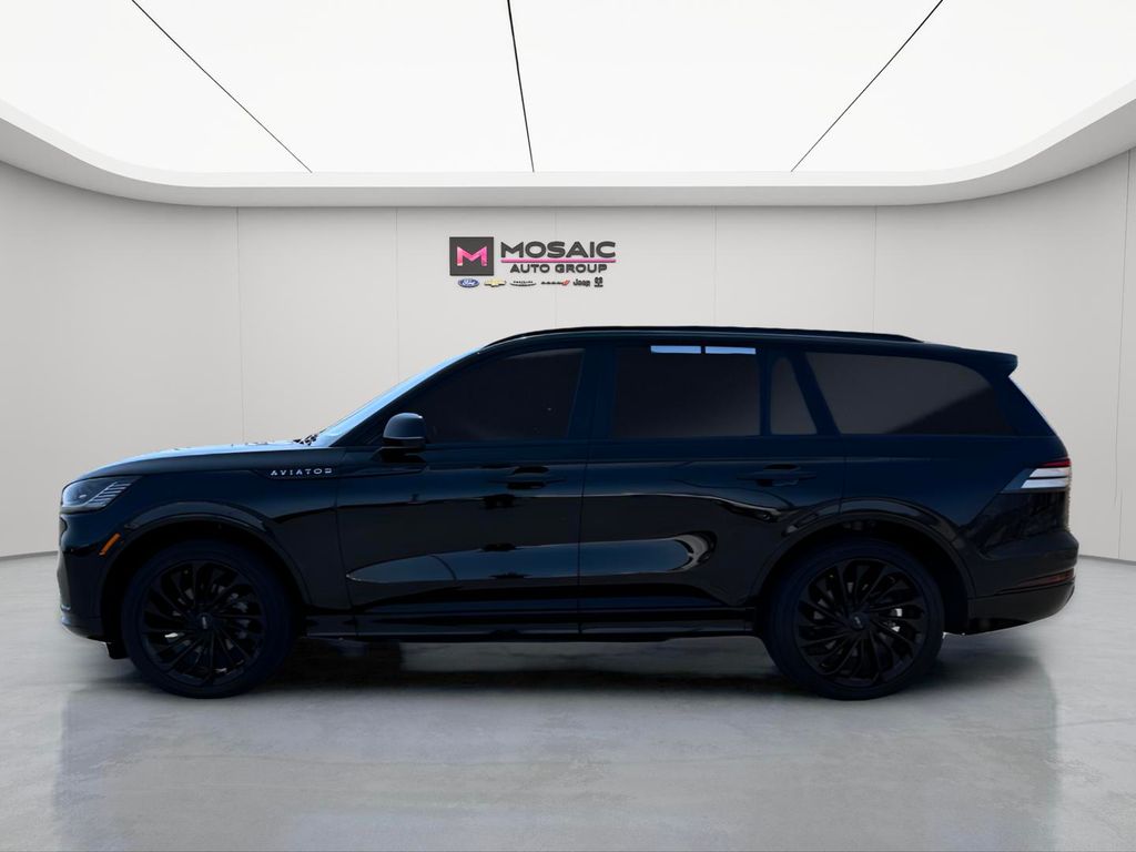 2025 Lincoln Aviator