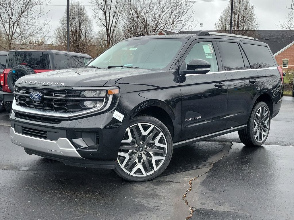 Black 2026 Ford Expedition Platinum 4WD SUV / Crossover Four-Wheel Drive Automatic