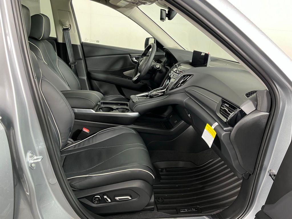 Thumbnail: 2025 Acura RDX - 8