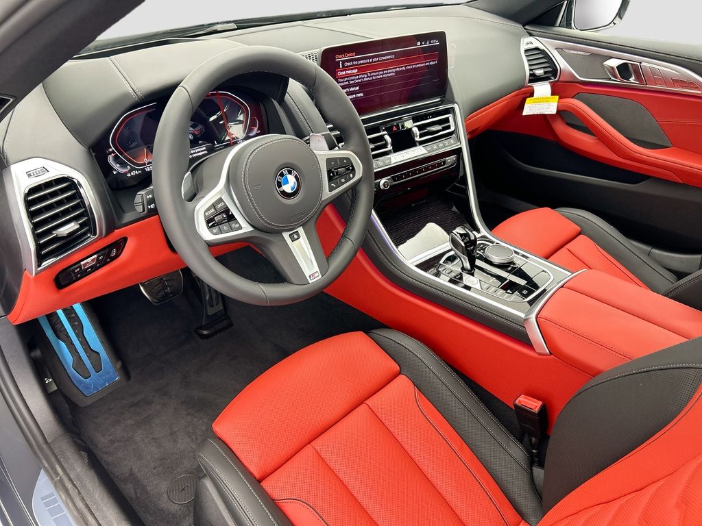 Thumbnail: 2026 BMW 8 Series - 9