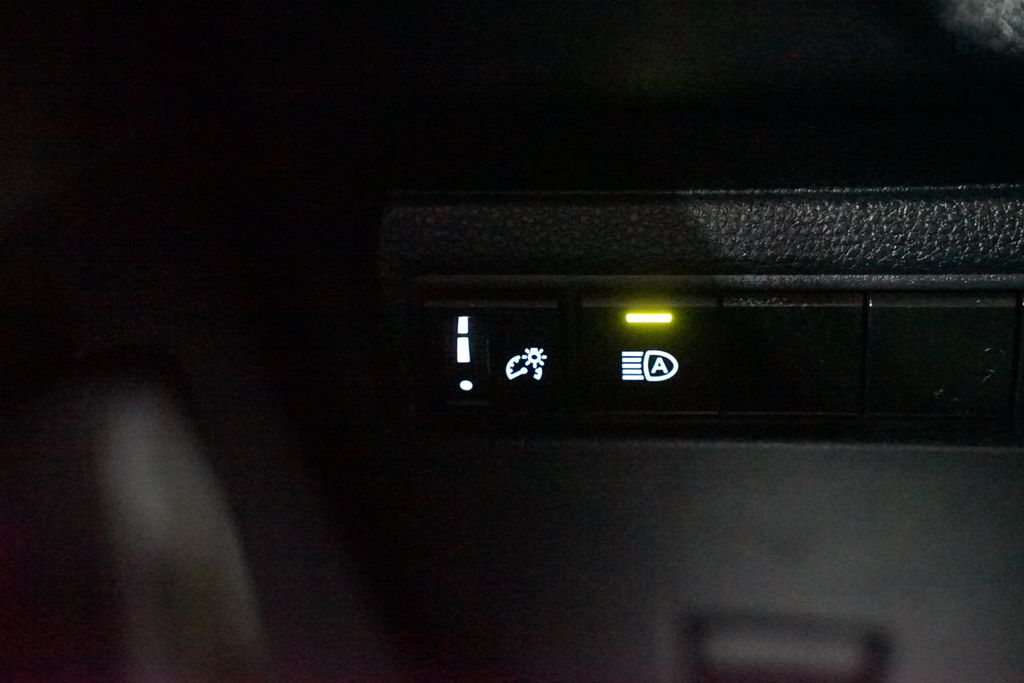 Thumbnail: 2024 Toyota Corolla - 22