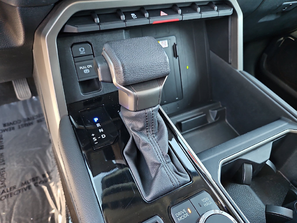 Thumbnail: 2023 Toyota Tundra - 14