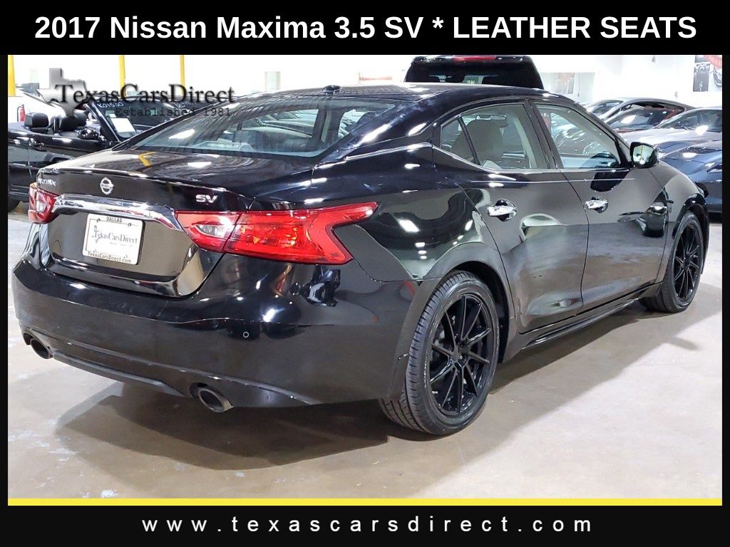 2017 Nissan Maxima 3.5 SV 10