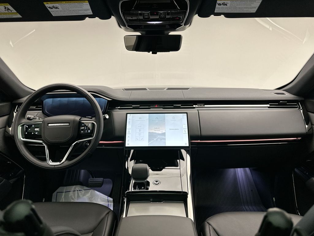 2025 Land Rover Range Rover Sport SE 8
