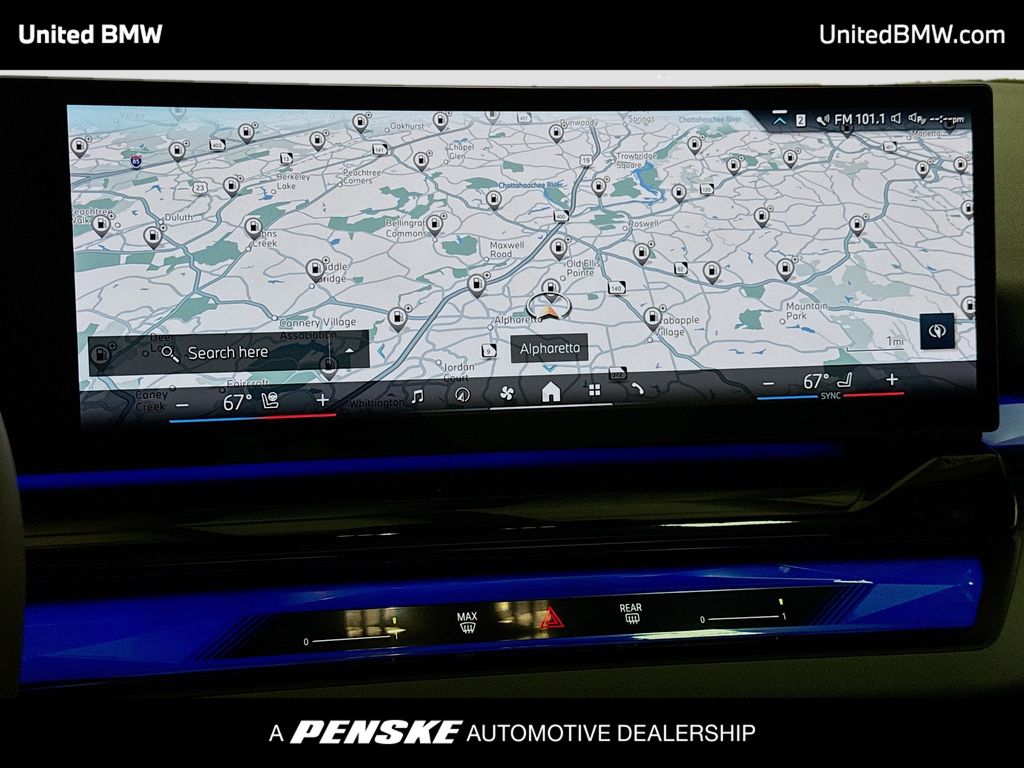 Thumbnail: 2024 BMW 5 Series - 10