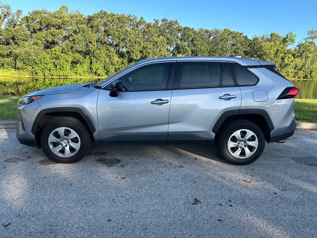 Thumbnail: 2022 Toyota RAV4 - 2