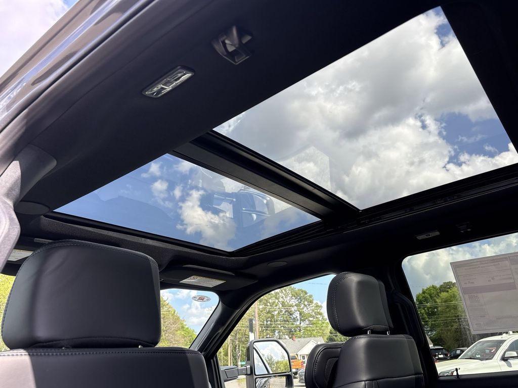 New 2026 Carbonized Gray Metallic Ford F-250® Platinum® image 16