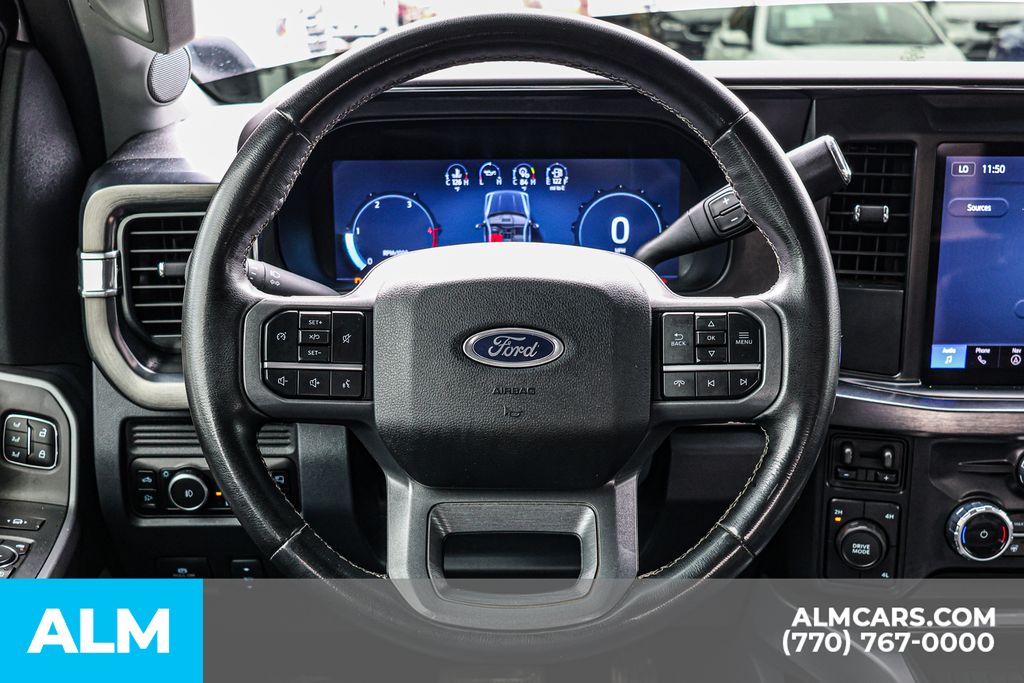 Used 2025 White Ford Lariat image 30