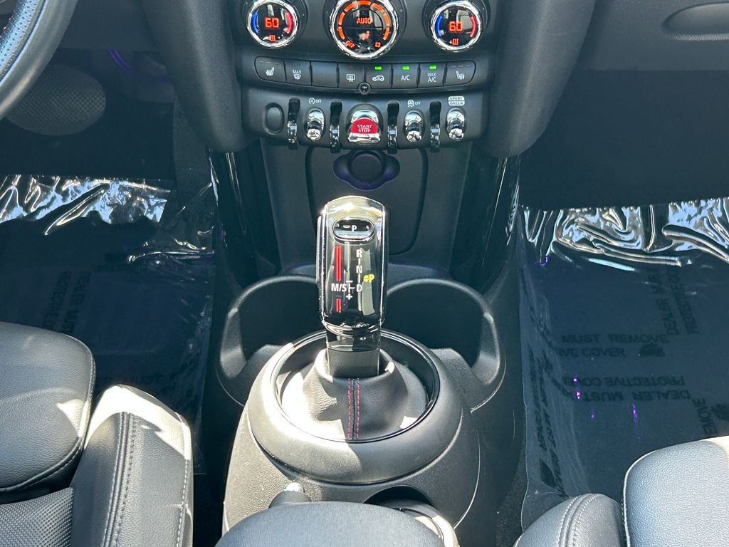 Thumbnail: 2021 MINI Cooper - 25
