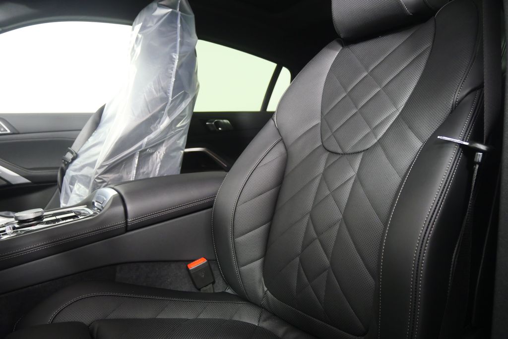 Thumbnail: 2026 BMW X6 - 11