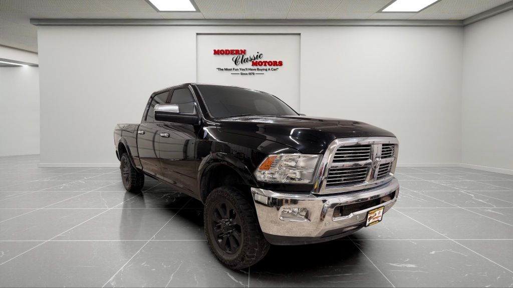 2012 RAM 2500 Negro (Black Clearcoat) Camioneta Todo terreno 6 velocidades Automática
