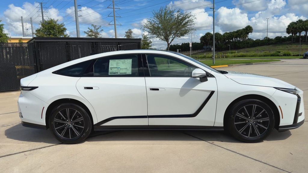 Thumbnail: 2026 Lexus ES - 9