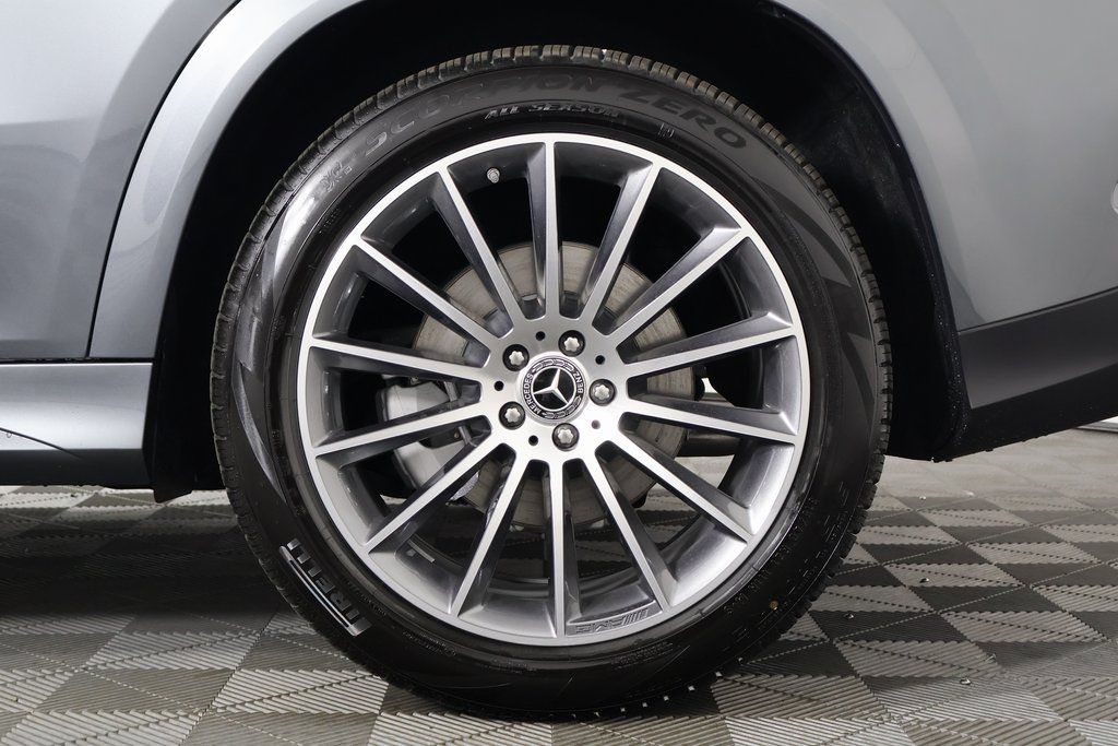 Thumbnail: 2026 Mercedes-Benz GLE - 10