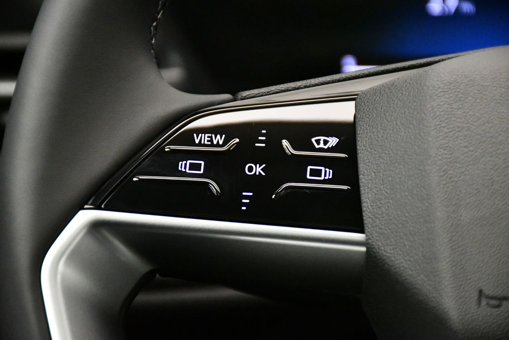 Thumbnail: 2025 Audi Q5 - 22