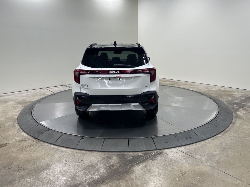 new 2026 Kia Seltos car, priced at $27,620