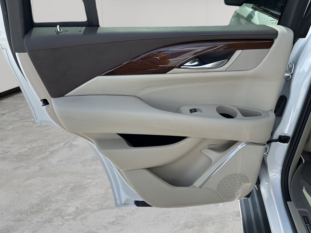 Used Car 2017 Cadillac Escalade  Luxury For Sale Under $20,000 In Austin, Texas