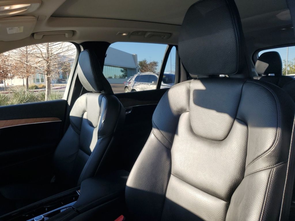 Used Car 2024 Volvo Xc90  B6 Plus Bright Theme 6-seater For Sale Under $50,000 In Austin, Texas