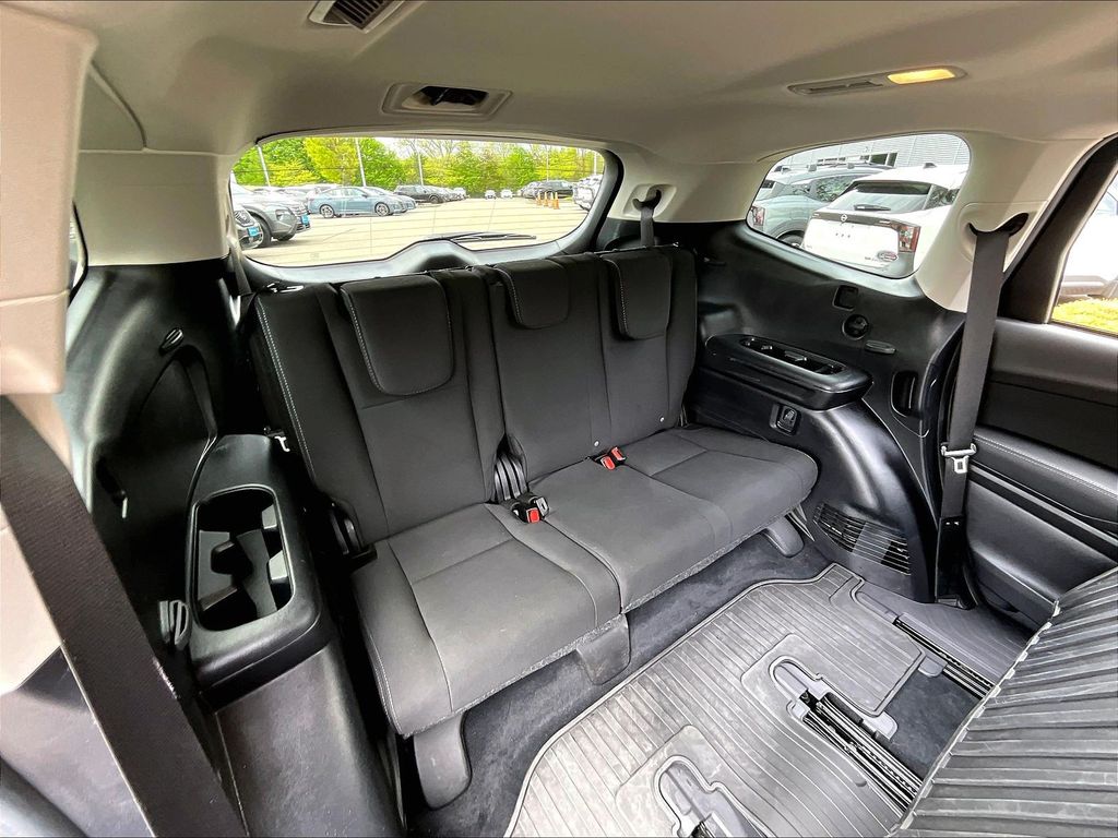 2023 Subaru Ascent — photo 17