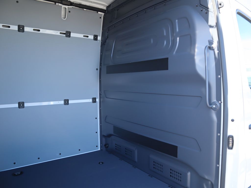 Thumbnail: 2023 Mercedes-Benz Sprinter - 24