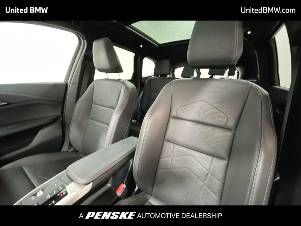Thumbnail: 2023 BMW X1 - 13