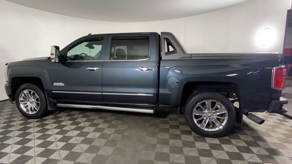 2017 Chevrolet Silverado 1500 High Country 6