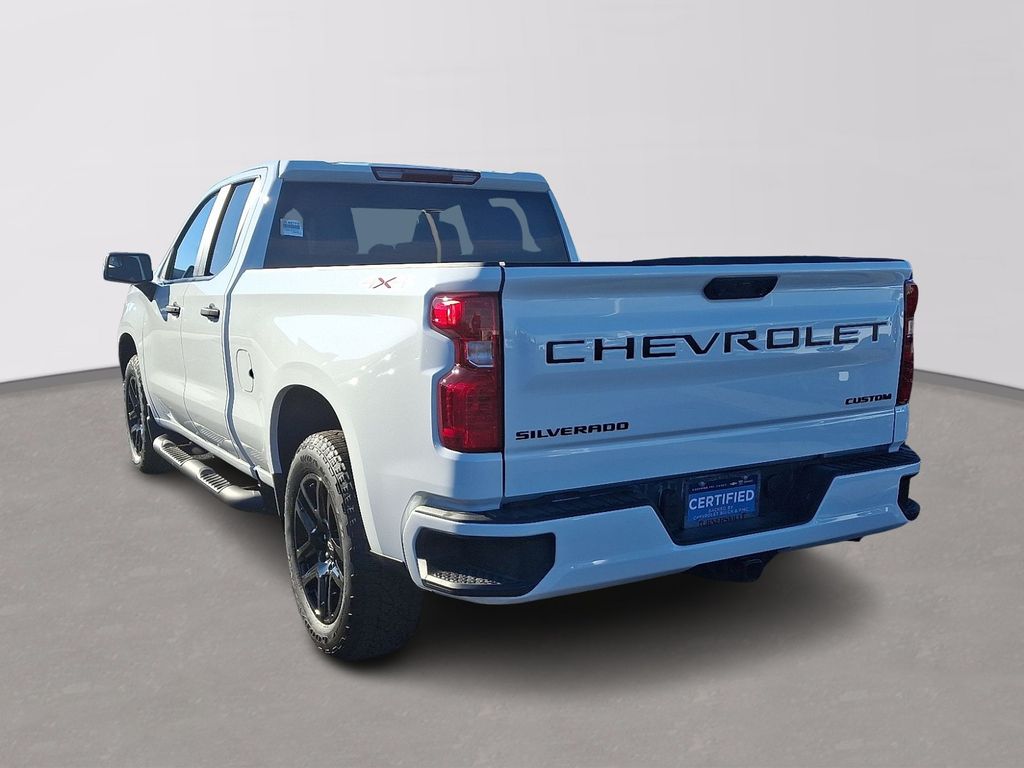Thumbnail: 2025 Chevrolet Silverado 1500 - 4