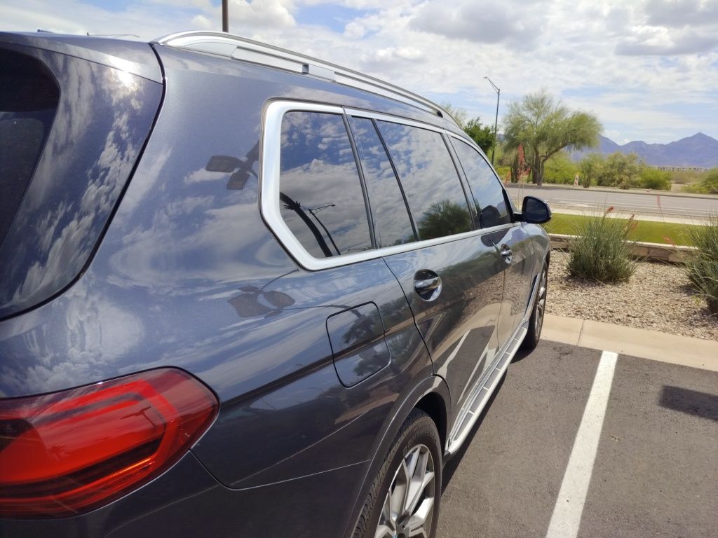 2021 BMW X7 xDrive40i 10