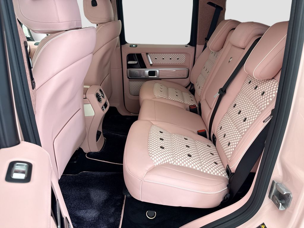Thumbnail: 2026 Mercedes-Benz G-Class - 20