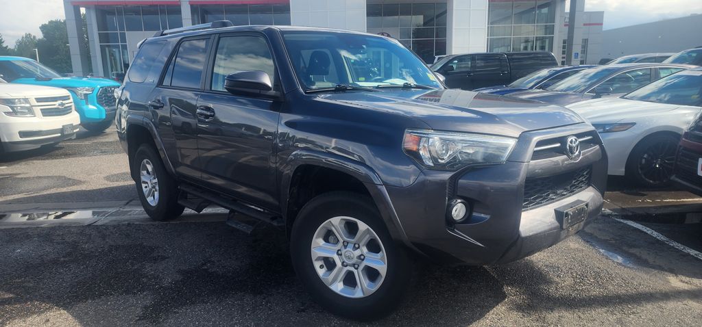 2020 Toyota 4Runner SR5 4WD V6's photo