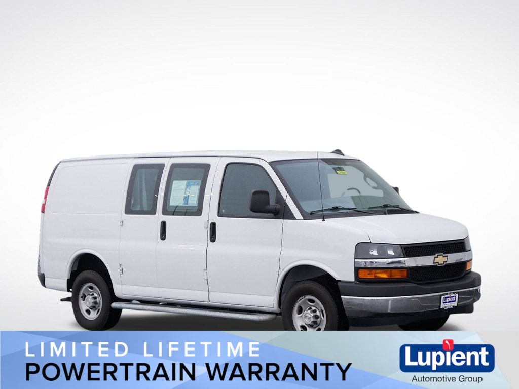 Summit White 2024 Chevrolet Express Cargo 2500 RWD Van Rear-Wheel Drive 8-Speed Automatic Overdrive