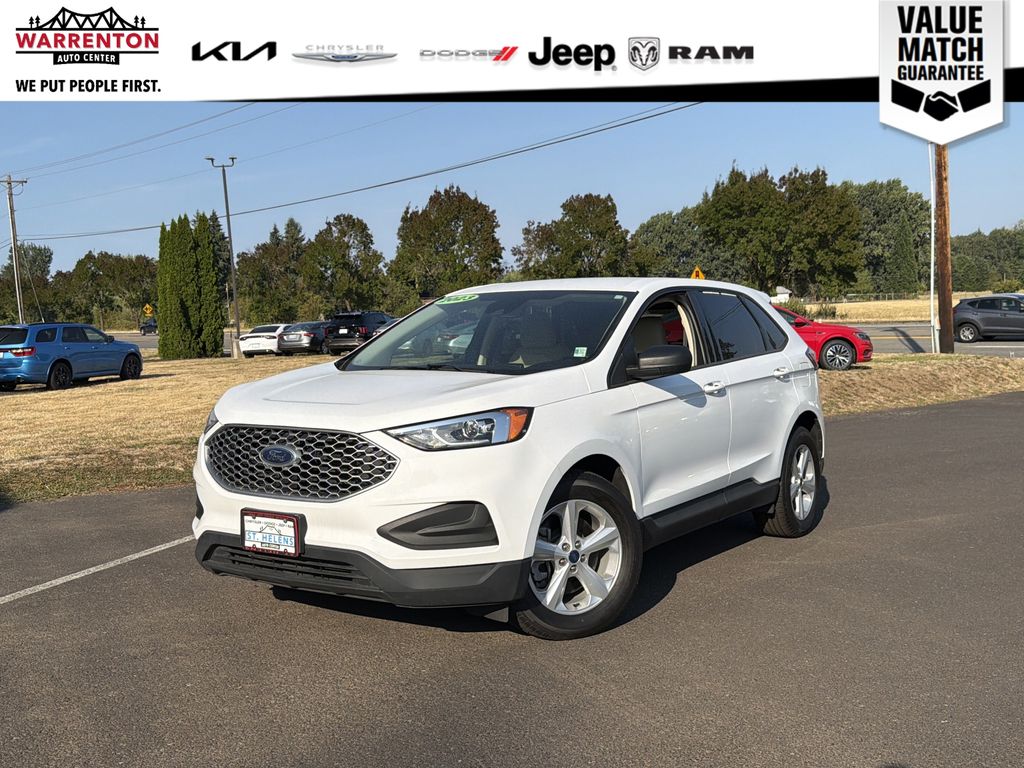 2023 Ford Edge SE